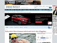 Bild zum Artikel: Kabarettist Hirschhausen schwimmt durch den Müggelsee