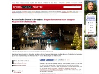 Bild zum Artikel: Rassistische Demo in Dresden: Gegendemonstranten stoppen 'Pegida' mit Sitzblockade