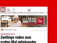 Bild zum Artikel: Rührendes Video - Zwillinge reden zum ersten Mal miteinander