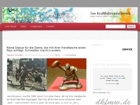 Bild zum Artikel: Keine Statue für die Dame, die mit ihrer Handtasche einen Nazi schlägt: Schweden macht’s anders