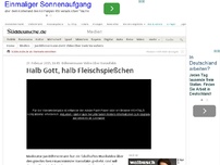 Bild zum Artikel: Böhmermann-Video über Varoufakis: Halb Gott, halb Fleischspießchen