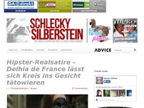 Bild zum Artikel: Hipster-Realsatire – Dehlia de France lässt sich Kreis ins Gesicht tätowieren