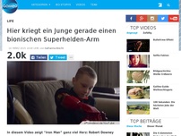 Bild zum Artikel: Hier kriegt ein Junge gerade einen bionischen Superhelden-Arm