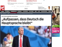 Bild zum Artikel: „Aufpassen, dass Deutsch die Hauptsprache bleibt“ Ottmar Hitzfeld hat sich kritisch zu den Entwicklungen beim FC Bayern geäußert. Man müsse „aufpassen, dass Deutsch die Hauptsprache in der Mannschaft bleibt“. »