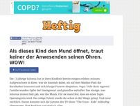 Bild zum Artikel: Als dieses Kind den Mund öffnet, traut keiner der Anwesenden seinen Ohren. WOW!