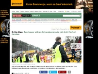 Bild zum Artikel: Dritte Liga: Fans stören Schweigeminute mit Anti-Merkel-Parolen