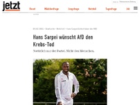 Bild zum Artikel: Hans Sarpei wünscht der AfD den Krebs-Tod. Viele Fans finden das nicht besonders lustig.