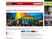 Bild zum Artikel: Gay-Pride-Paraden: Brandenburger Tor strahlt in Regenbogenfarben