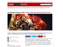Bild zum Artikel: Pro-Erdogan-Demo in Köln: Polizei hält acht Wasserwerfer bereit