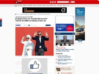 Bild zum Artikel: 'Wie ein Bumerang wird es sie treffen' - Erdogan heizt vor Hunderttausenden Türken Konflikt mit Deutschland an