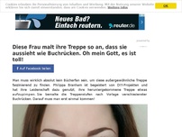 Bild zum Artikel: Diese Frau malt ihre Treppe so an, dass sie aussieht wie Buchrücken. Oh mein Gott, es ist toll!