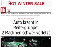 Bild zum Artikel: Pferd eingeschläfert - Auto kracht in Reitergruppe – 2 Mädchen schwer verletzt