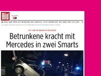 Bild zum Artikel: Suff-Fahrt mit Kindern - Betrunkene kracht mit Mercedes in zwei Smarts