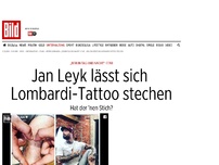 Bild zum Artikel: „Berlin Tag & Nacht“-Star - Jan Leyk lässt sich Lombardi-Tattoo stechen