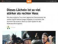 Bild zum Artikel: Dieses Lächeln ist so viel stärker als rechter Hass