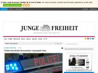 Bild zum Artikel: Einwanderer wollen Töchter auf Schoß setzen: Vater verprügelt