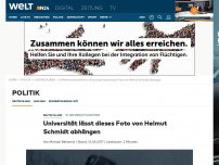 Bild zum Artikel: In Wehrmachtsuniform: Universität lässt dieses Foto von Helmut Schmidt abhängen