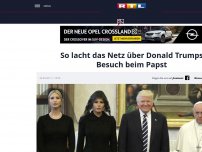 Bild zum Artikel: So lacht das Netz über Donald Trumps Besuch beim Papst