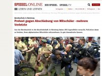 Bild zum Artikel: Berufsschule in Nürnberg: Protest gegen Abschiebung von Mitschüler - mehrere Verletzte