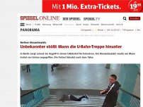 Bild zum Artikel: Berliner Alexanderplatz: Unbekannter stößt Mann die U-Bahn-Treppe hinunter