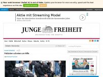 Bild zum Artikel: Polizisten schreien um Hilfe