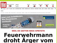 Bild zum Artikel: Weil er Gaffer bespritzte - Feuerwehrmann droht Justiz-Ärger