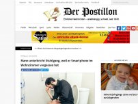 Bild zum Artikel: Mann unterbricht Stuhlgang, weil er Smartphone im Wohnzimmer vergessen hat