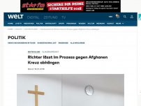 Bild zum Artikel: Richter lässt im Prozess gegen Afghanen Kreuz abhängen