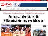 Bild zum Artikel: Kommende Opfer, die jetzt noch Plakate durch Berlin schleppen Aufmarsch der Idioten für Entkriminalisierung der Schlepper