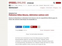 Bild zum Artikel: Hambacher Forst: 'Personen verrichten ihre Notdurft über Polizeibeamten'