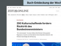 Bild zum Artikel: Horst Seehofer: 290 Kulturschaffende fordern Rücktritt des Bundesinnenministers