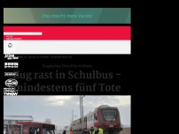 Bild zum Artikel: Zug rast in Schulbus