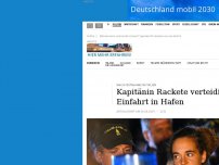 Bild zum Artikel: Böhmermann und Heufer-Umlauf bitten um Spenden für Sea-Watch-Kapitänin Rackete