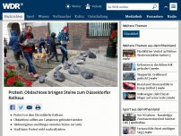Bild zum Artikel: Protest gegen Obdachlosenpolitik der Stadt Düsseldorf: Obdachlose wollen Steine zum Rathaus tragen