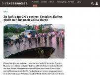 Bild zum Artikel: Zu heftig im Grab rotiert: Kreiskys Skelett gräbt sich bis nach China durch