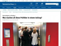 Bild zum Artikel: Fahrstuhlgate im Klinikum: Was machen all diese Politiker in einem Aufzug?