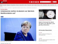 Bild zum Artikel: Für die Freiheit - Unbekannte stellen Grabstein vor Merkels Wahlkreisbüro auf