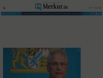 Bild zum Artikel: Mitten im Corona-Lockdown: Polizeifeier mit Innenminister Herrmann sorgt für Aufsehen - „Das darf nicht sein“