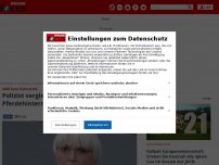 Bild zum Artikel: 4400 Euro Geldstrafe - Polizist vergleicht Claudia Roths Gesicht mit Pferdehintern - jetzt muss er zahlen