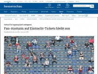 Bild zum Artikel: Nicht mal 25.000 Fans: Eintracht Frankfurt bleibt auf Tickets sitzen