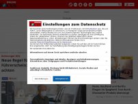 Bild zum Artikel: Änderungen 2022 - Neue Regel für Verbandskästen, Spritpreise, Führerschein: Darauf müssen Autofahrer achten