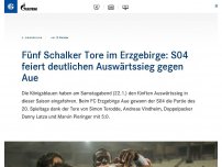 Bild zum Artikel: Fünf Schalker Tore im Erzgebirge: S04 feiert deutlichen Auswärtssieg gegen Aue