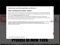 Bild zum Artikel: Trauer um Kollegen - Tausendfacher Polizei- Protest in New York