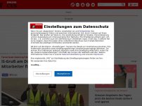 Bild zum Artikel: Terroristen-Gruß auf dem Rollfeld: IS-Gruß am Düsseldorfer...
