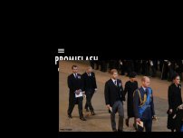 Bild zum Artikel: Nach Gottesdienst für Queen: Prinz Harry hält Meghans Hand