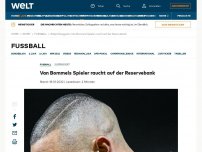 Bild zum Artikel: Van Bommels Spieler raucht auf der Reservebank