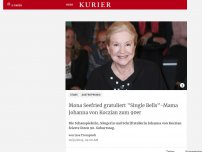 Bild zum Artikel: Mona Seefried gratuliert 'Single Bells'-Mama Johanna von Koczian zum 90er