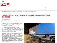 Bild zum Artikel: 'Schluss mit Blockade': Traktor in Flammen, Feuerwehreinsatz im Erzgebirge